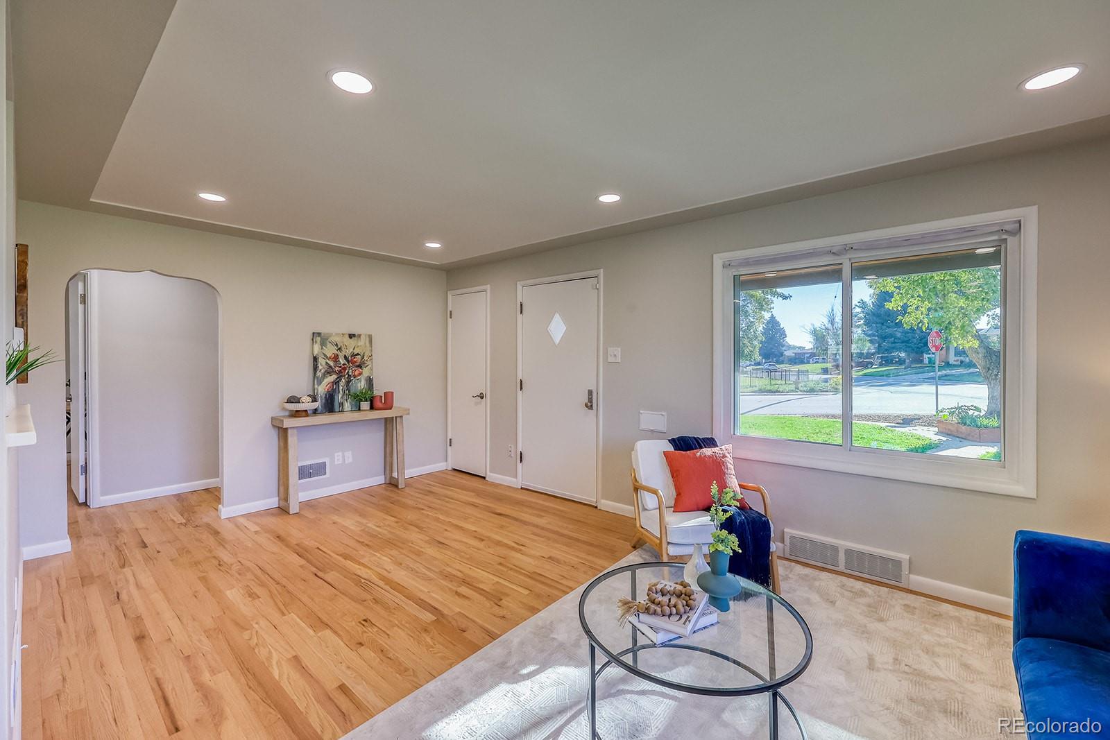 2785 South Hazel Court Denver, CO 80236 - Photo 9 of 38