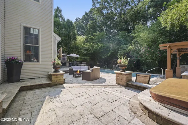 $1,070,000 | 7 Trumbull Court, Jackson, NJ 08527