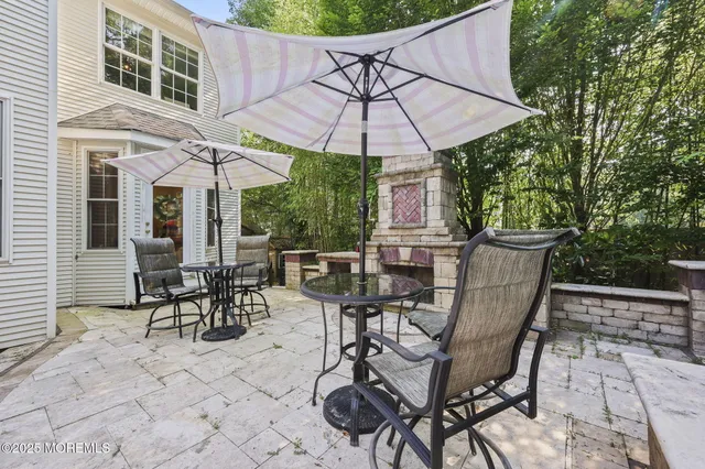 $1,070,000 | 7 Trumbull Court, Jackson, NJ 08527