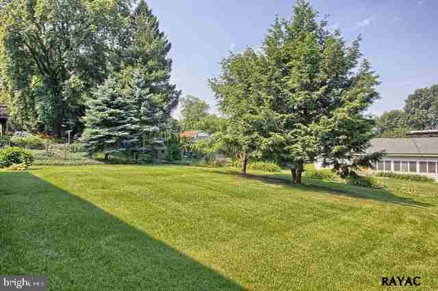436 Pinehurst Road York, PA 17402 - Photo 24 of 25 Gallery Image 24