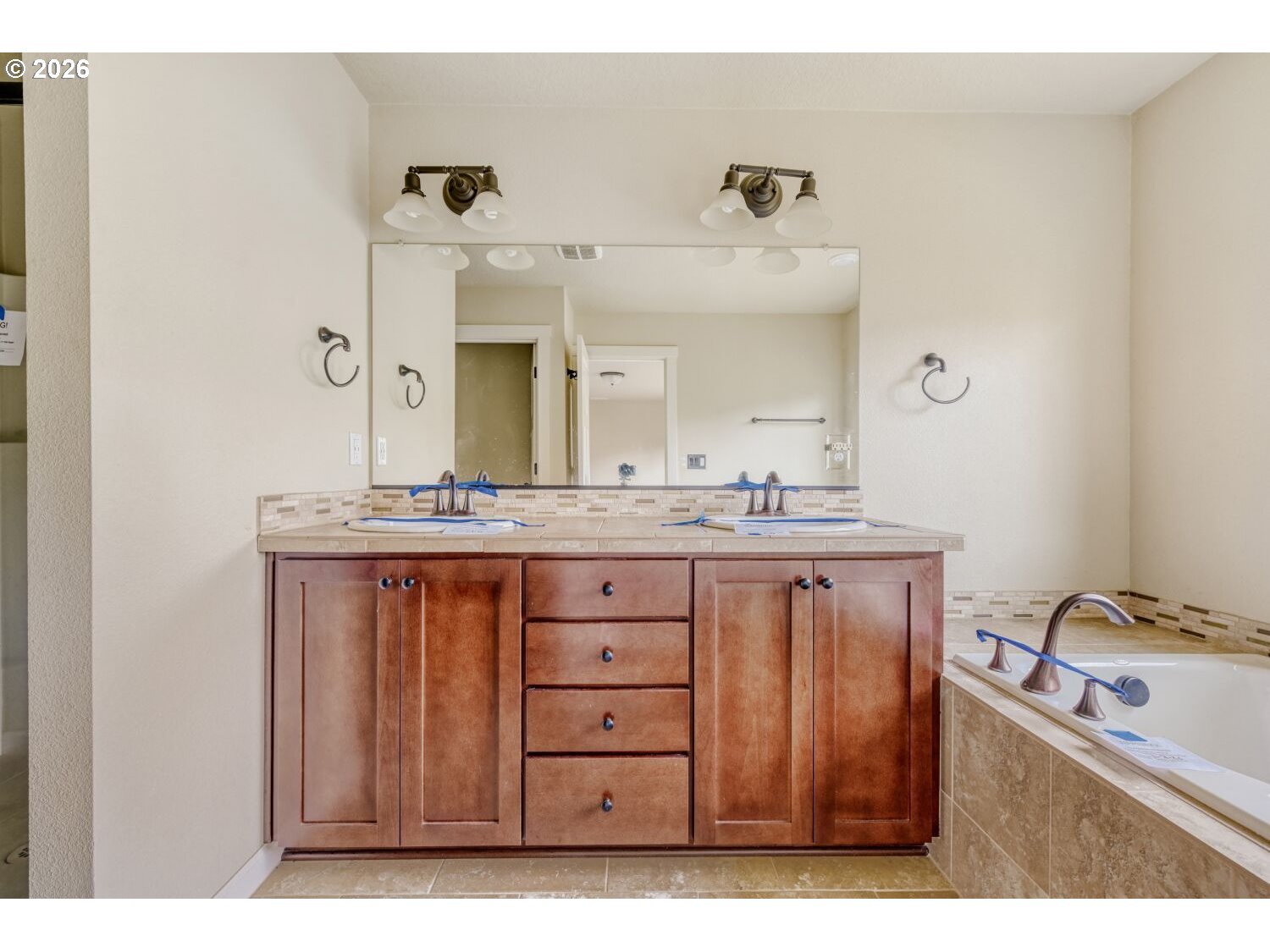 8633 Southwest Vale Court Wilsonville, OR 97070 - Photo 16 of 29