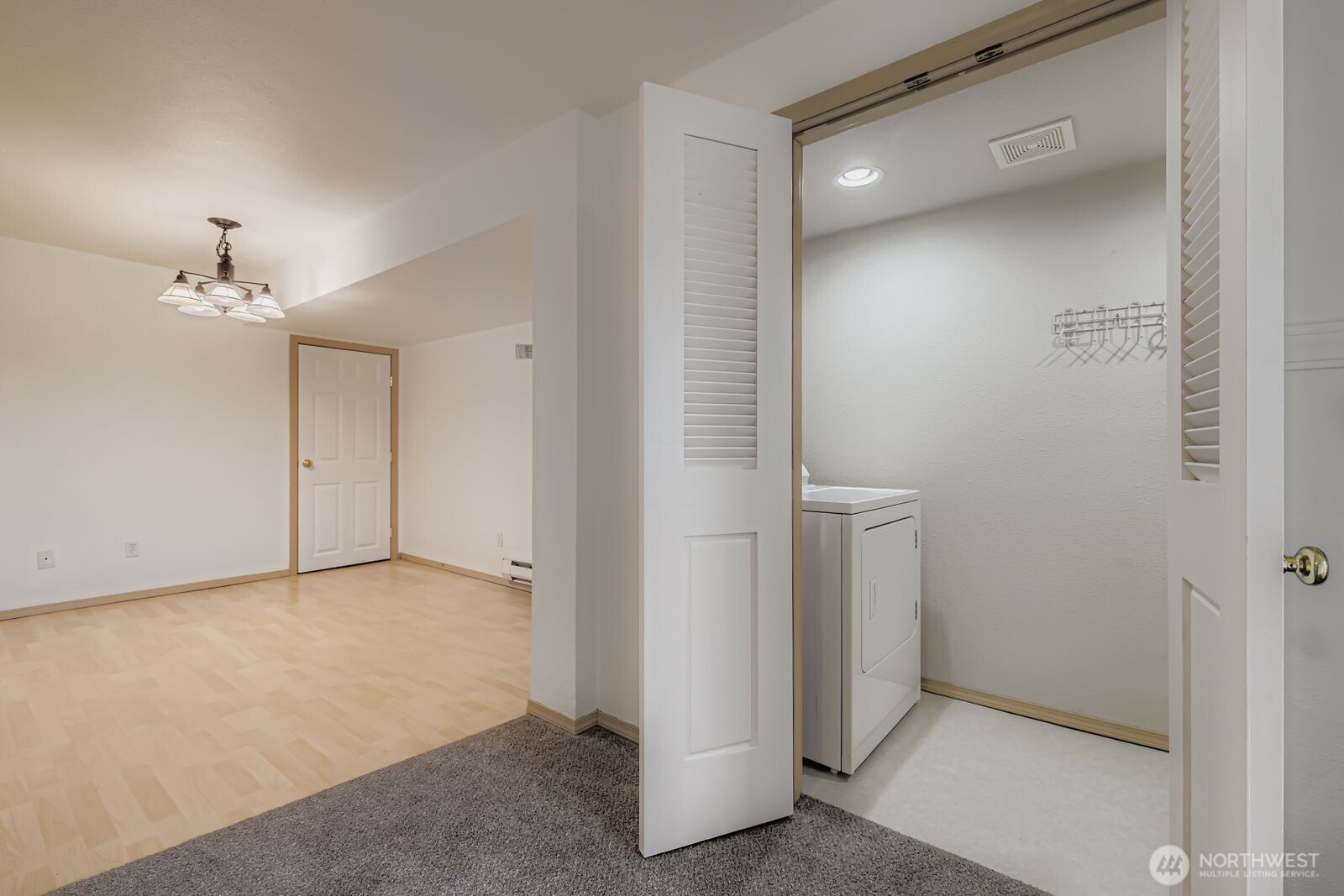 2120 Highland Avenue, Unit 104 Everett, WA 98201 - Photo 19 of 22 a view of an empty room