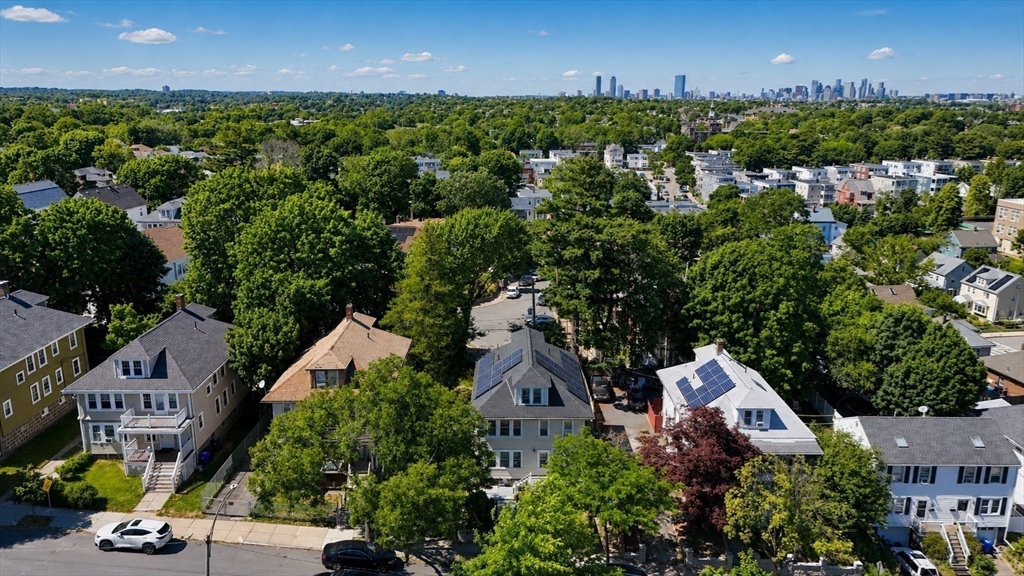 19 Codman Hill Avenue Boston, MA 02124 - Photo 7 of 37