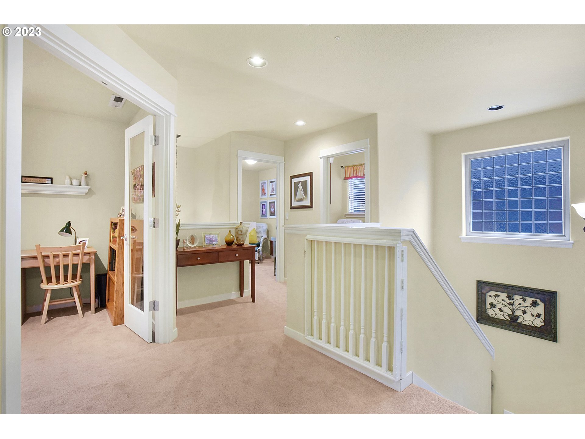 7826 Southwest Alder Street Tigard, OR 97224 - Photo 15 of 30 a living room with furniture and a table