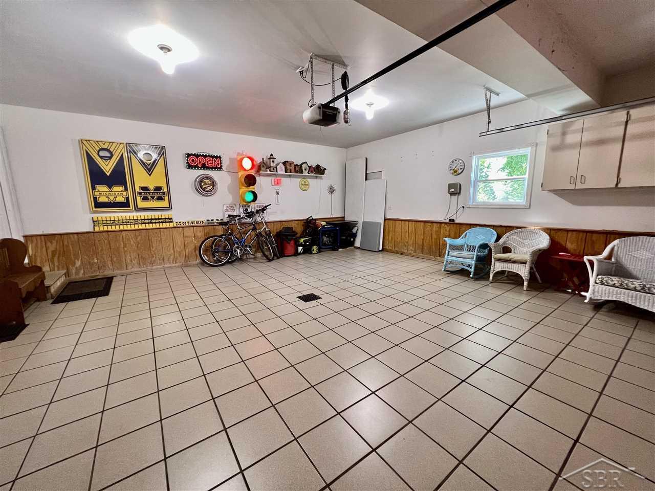 4106 Lone Road Freeland, MI 48623 - Photo 37 of 44 50079574-36.JPG