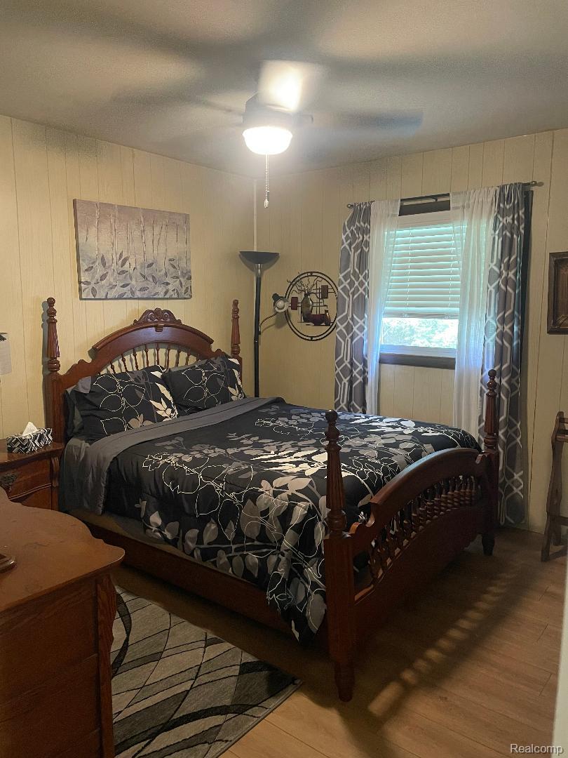 1866 South Barrie Road Bad Axe, MI 48413 - Photo 27 of 42 Ceiling fan with integrated lighting