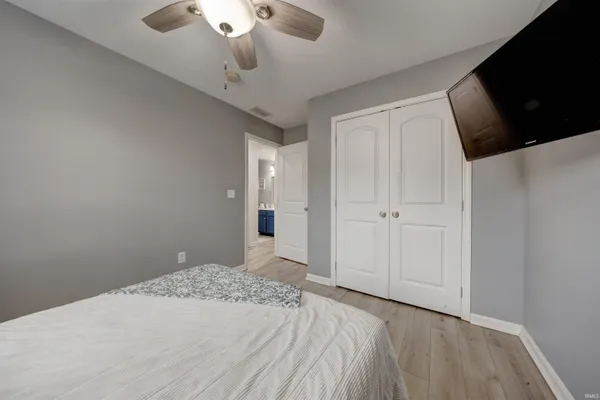 $239,900 | 1128 West Cobblefield Drive, Rockport, IN 47635