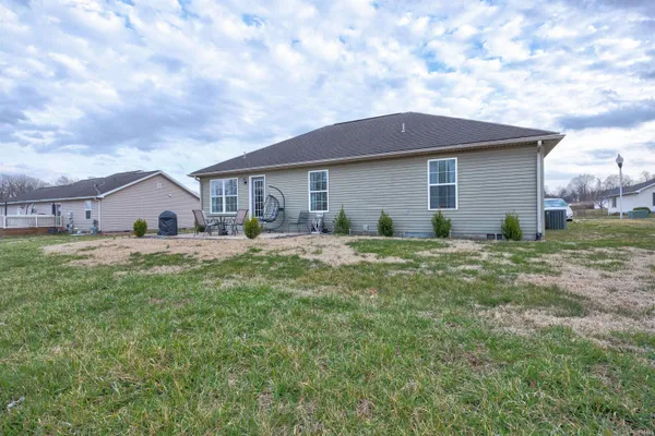 $239,900 | 1128 West Cobblefield Drive, Rockport, IN 47635