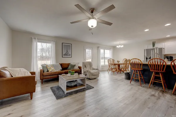 $239,900 | 1128 West Cobblefield Drive, Rockport, IN 47635