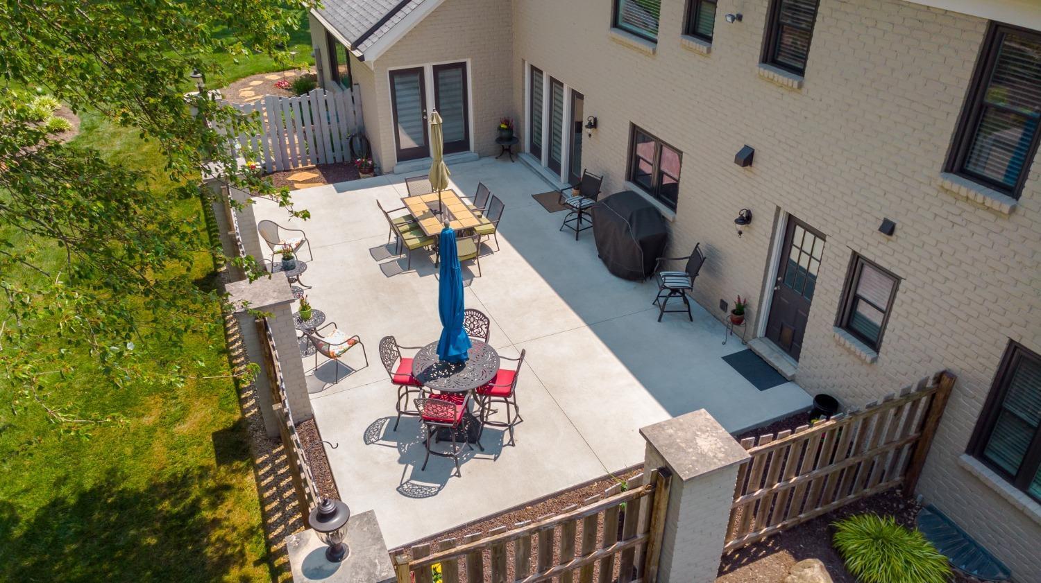 12034 Snider Road Cincinnati, OH 45249 - Photo 6 of 33 Gallery Image 6