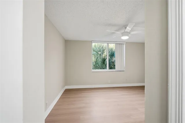 $219,000 | 9430 Poinciana Place, Unit 409, Davie, FL 33324