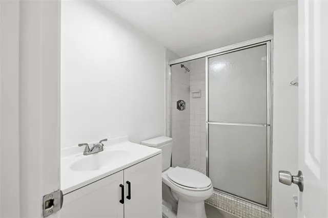 $219,000 | 9430 Poinciana Place, Unit 409, Davie, FL 33324