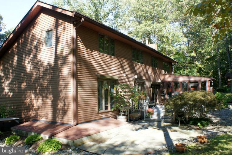 2265 Mt Tabor Road Gambrills, MD 21054 - Photo 2 of 30 Innovative Design - Inside and Out