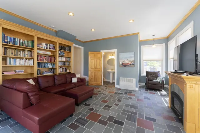 $800,000 | 3 Wayman Lane, Bar Harbor, ME 04609