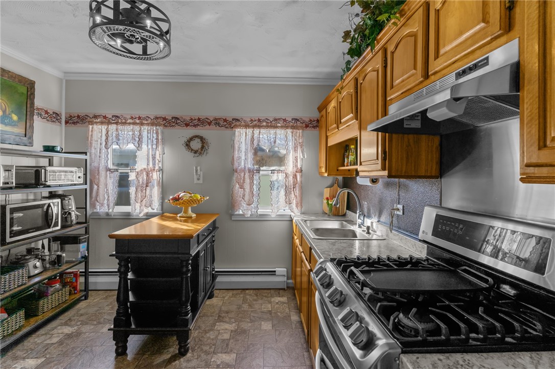 175 Irving Road Warwick, RI 02888 - Photo 13 of 29