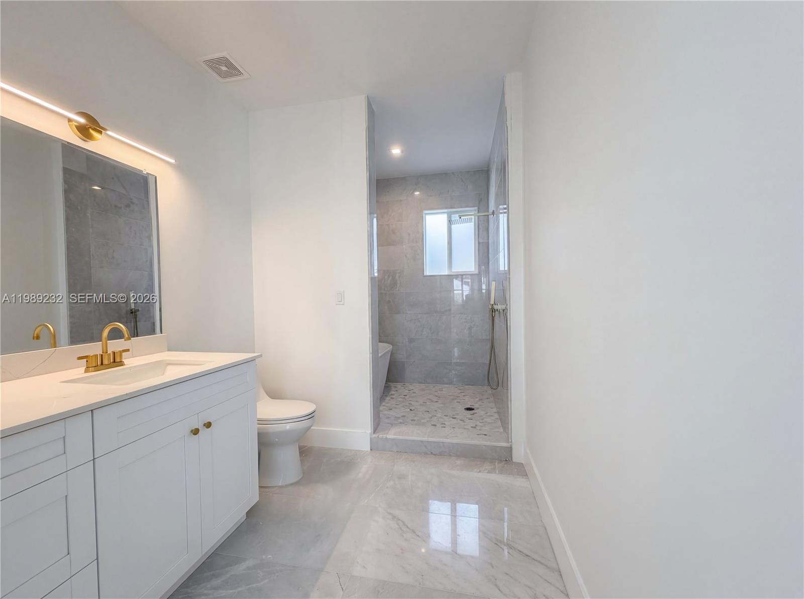 11836 Southwest 272nd Terrace Homestead, FL 33032 - Photo 10 of 18