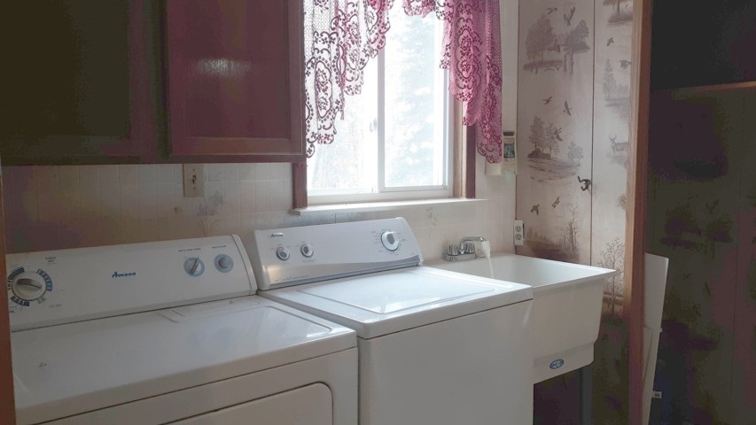 649 Greenwood Road Alger, MI 48610 - Photo 11 of 19 1883373-10.JPG