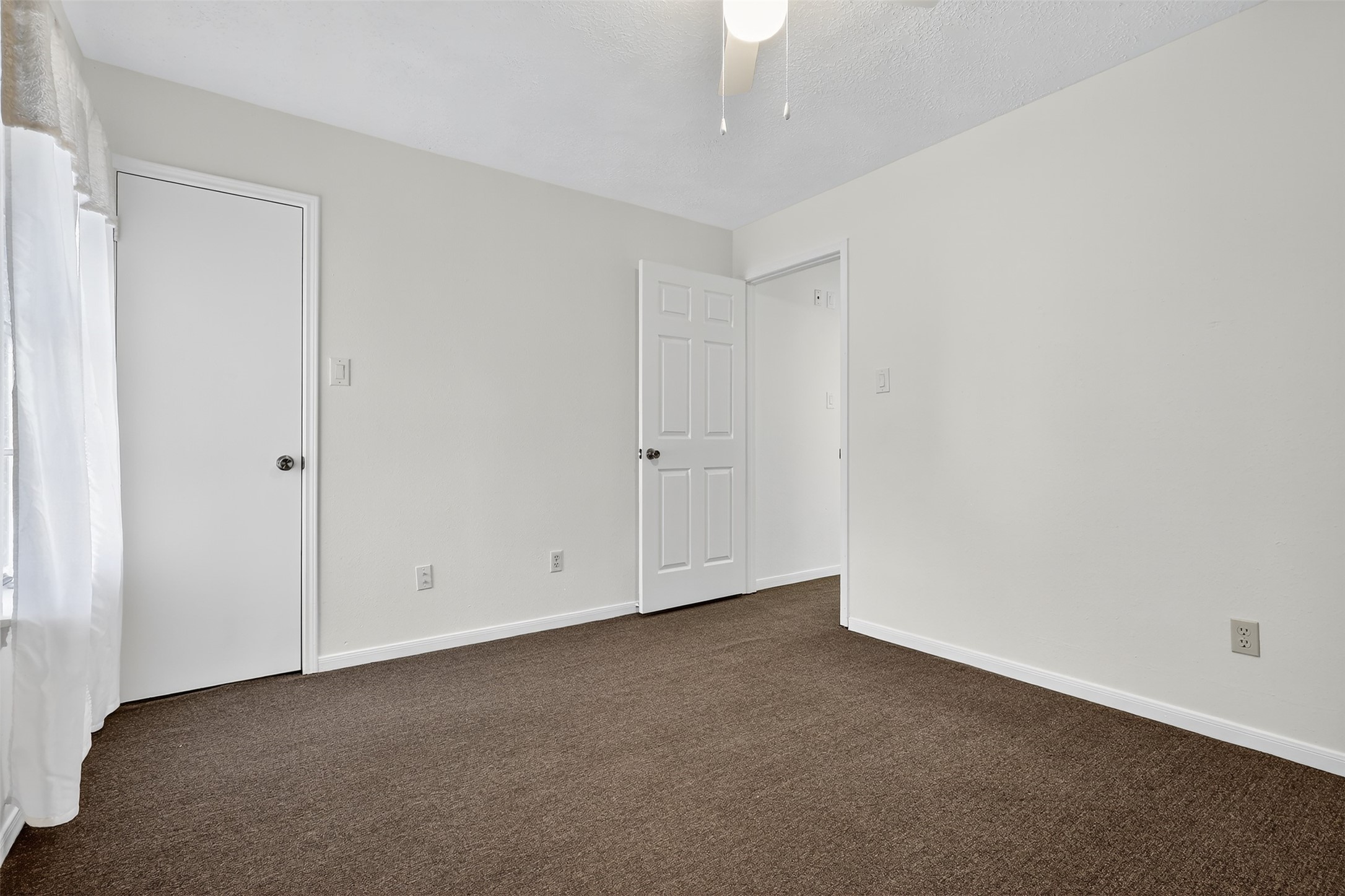 3402 Crystal Dove Drive Spring, TX 77388 - Photo 24 of 33 an empty room with an entryway