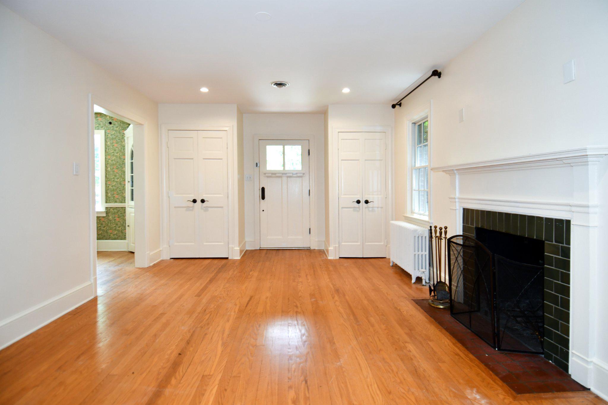 2608 Fordham Road Alexandria, VA 22302 - Photo 6 of 46 A view toward front door flanked by closets