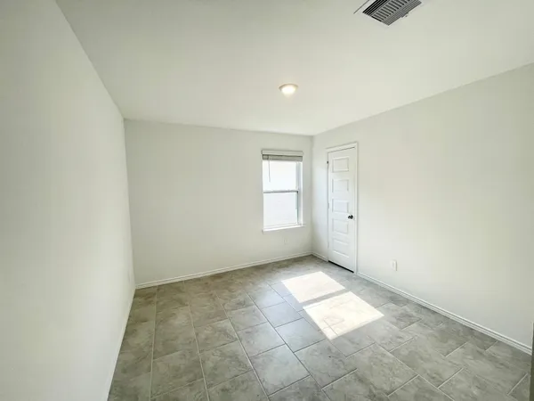 $2,250 | 7515 Cattle Walker Court, Rosharon, TX 77583
