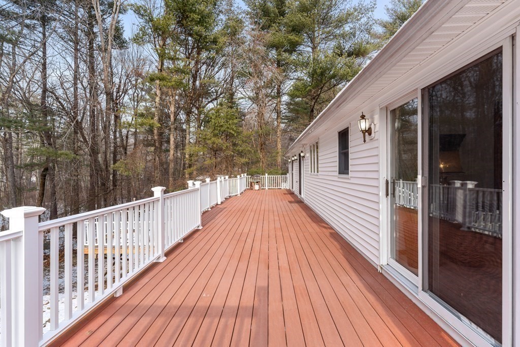 16 Meadowview Road Georgetown, MA 01833 - Photo 11 of 40 Gallery Image 11
