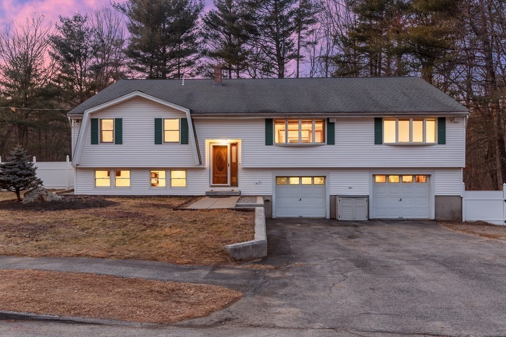 16 Meadowview Road Georgetown, MA 01833 - Photo 2 of 40 Gallery Image 2