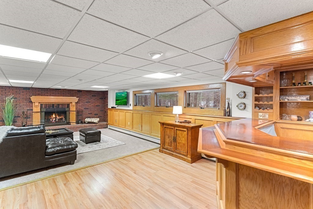 16 Meadowview Road Georgetown, MA 01833 - Photo 37 of 40 Gallery Image 37