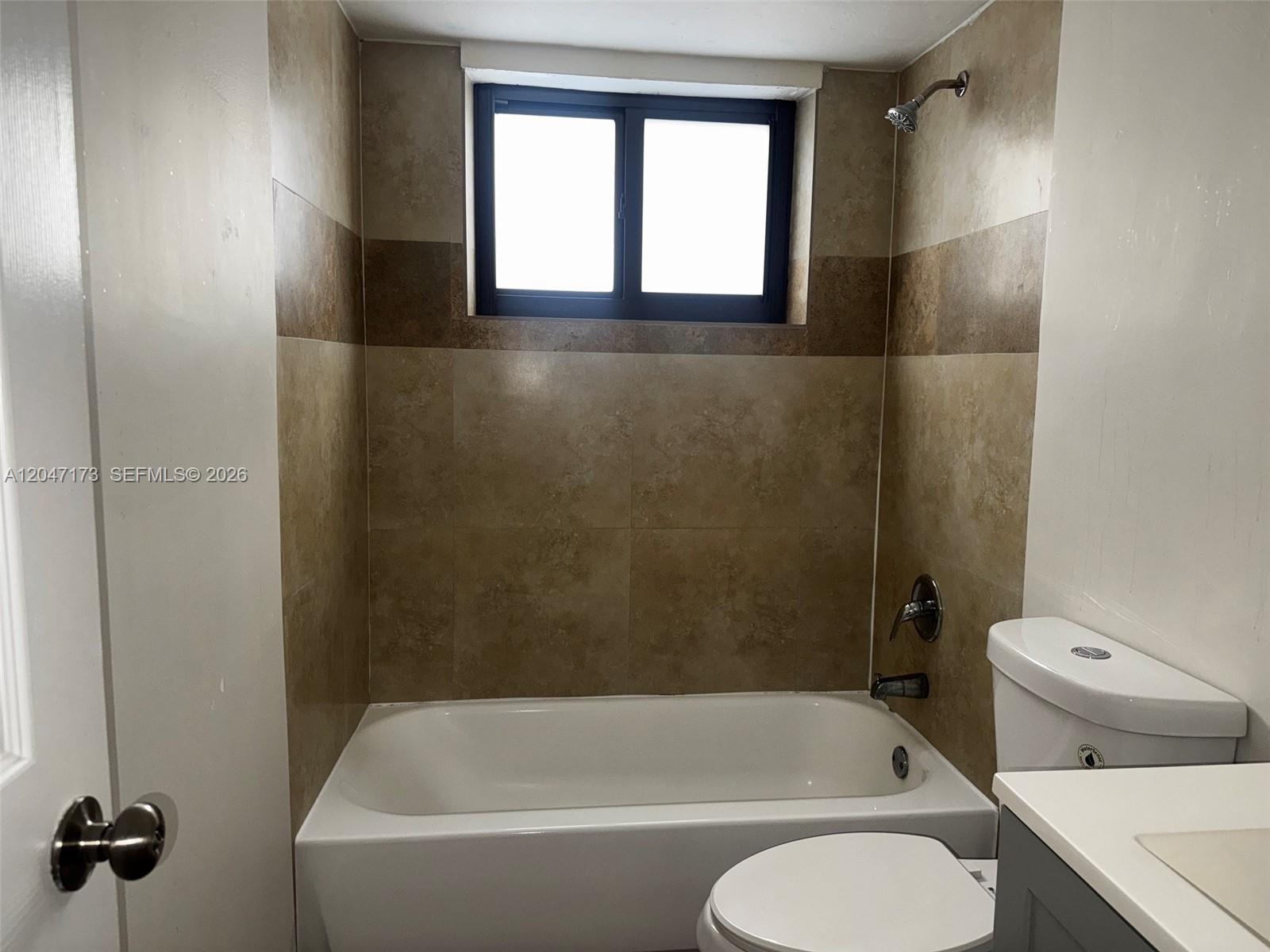 1330 West 29th Street, Unit 9 Hialeah, FL 33012 - Photo 13 of 15