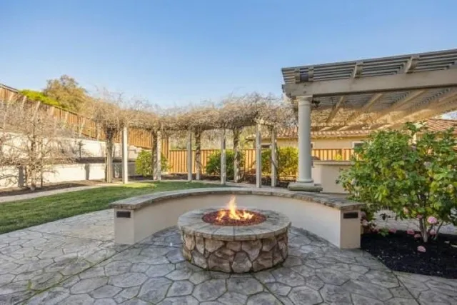 $3,895,000 | 387 Golden Grass Drive, Alamo, CA 94507