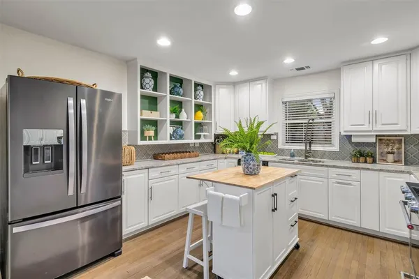 $3,650 | 6514 Kenwell Street, Dallas, TX 75209