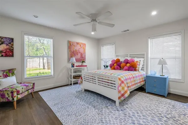 $3,650 | 6514 Kenwell Street, Dallas, TX 75209