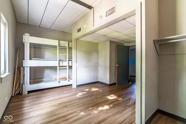 $1,500,000 | 1100 West Riverside Avenue, Muncie, IN 47303