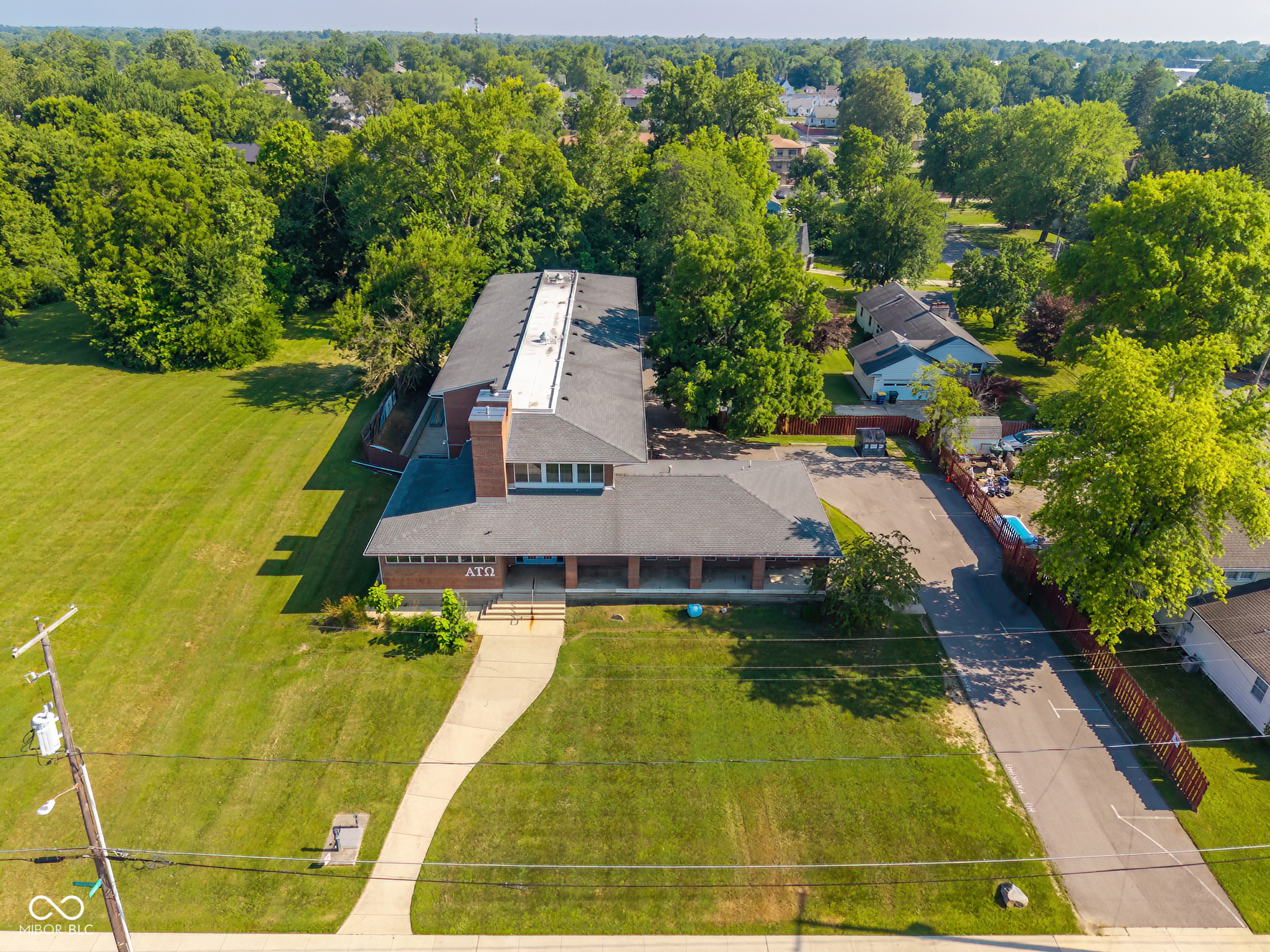 1100 West Riverside Avenue Muncie, IN 47303 - Photo 4 of 61