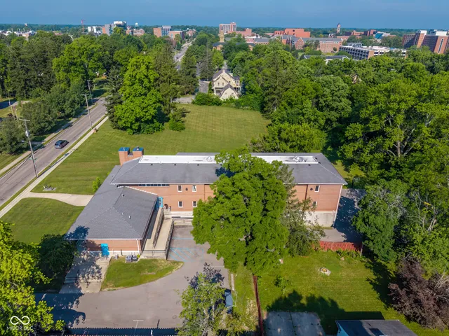 $1,500,000 | 1100 West Riverside Avenue, Muncie, IN 47303