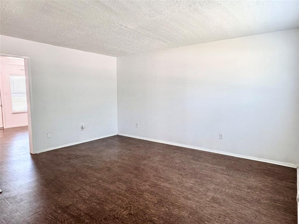 441 Southwest Thomas Street, Unit B Burleson, TX 76028 - Photo 2 of 20