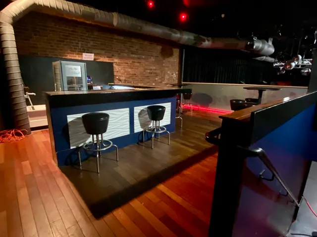 $1,250,000 | 320 North Neil Street, Champaign, IL 61820