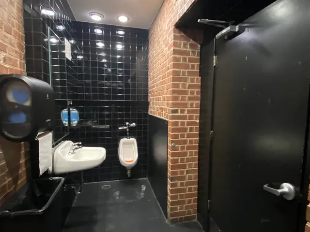 $1,250,000 | 320 North Neil Street, Champaign, IL 61820