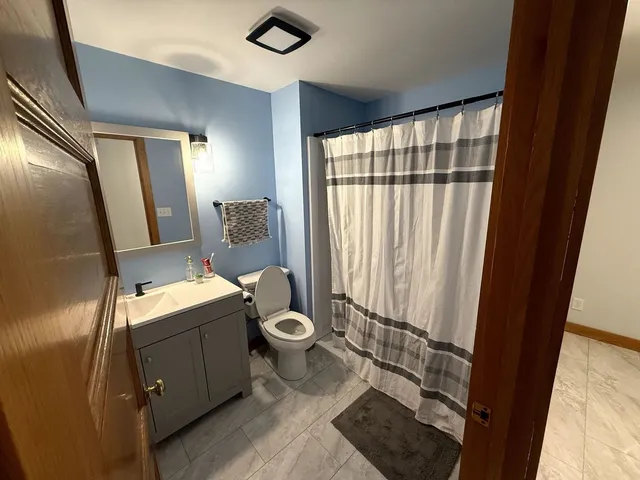 $1,250,000 | 320 North Neil Street, Champaign, IL 61820