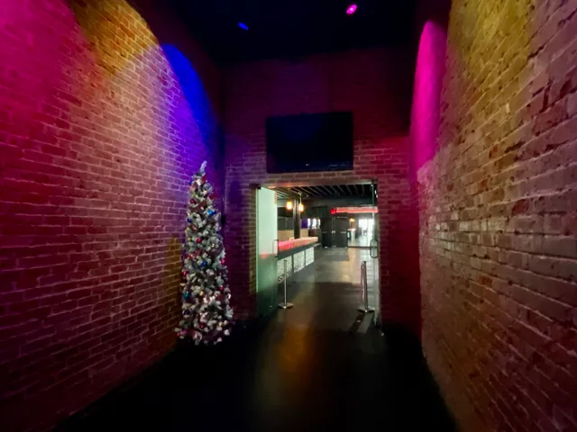 $1,250,000 | 320 North Neil Street, Champaign, IL 61820