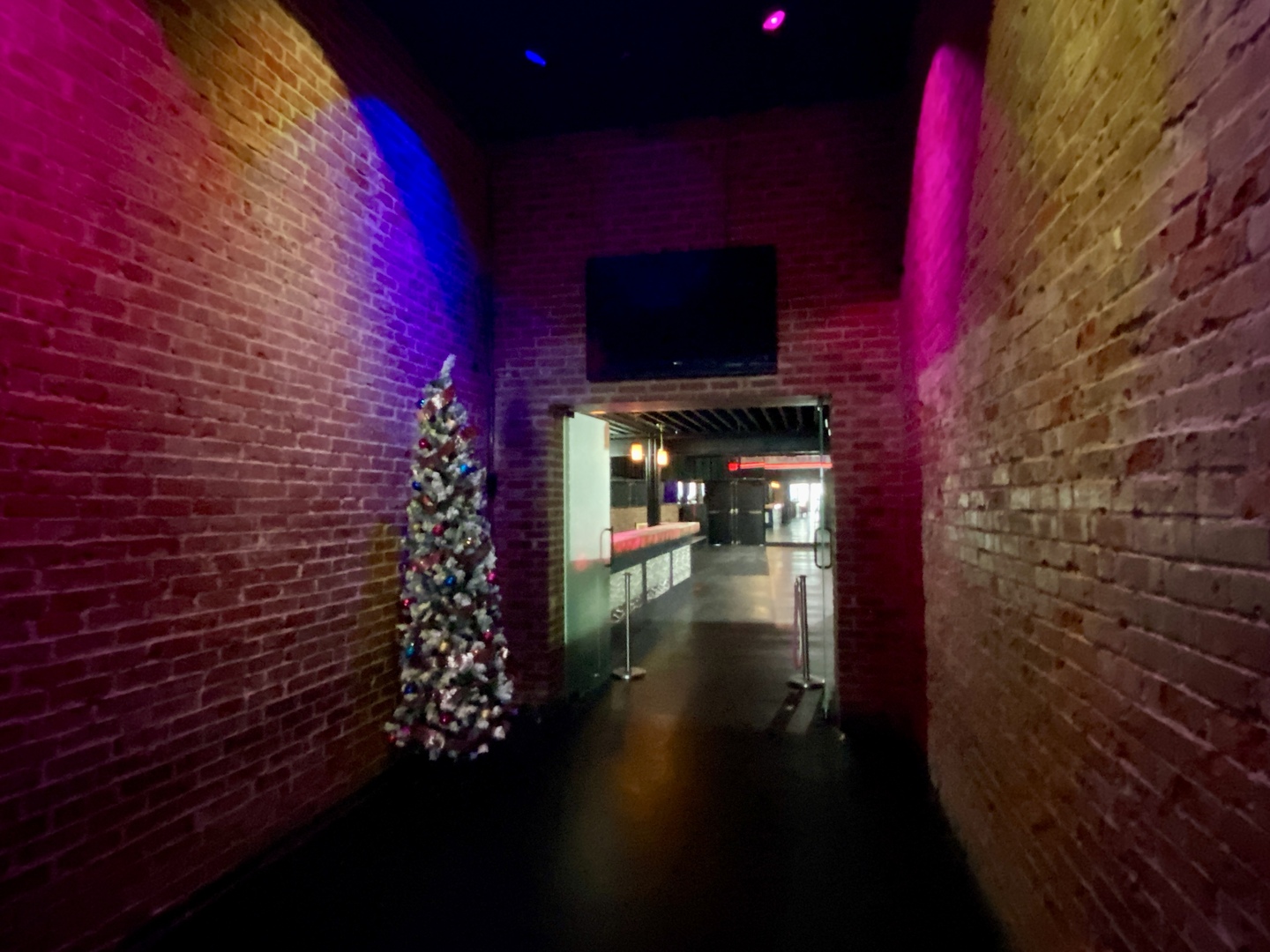 320 North Neil Street Champaign, IL 61820 - Photo 7 of 23