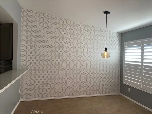 $2,400 | 855 Tangerine Street, Corona, CA 92879