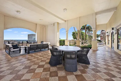 $2,499,000 | 701 South Olive Avenue, Unit 719, West Palm Beach, FL 33401