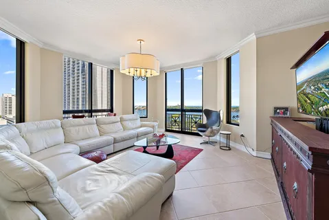 $2,499,000 | 701 South Olive Avenue, Unit 719, West Palm Beach, FL 33401