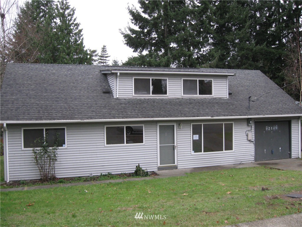 12811 Southeast 158th Street Renton, WA 98058 - Photo 1 of 12 Gallery Image 1