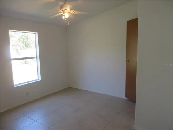 $135,000 | 18601 Southeast 24th Lane, Ocklawaha, FL 32179