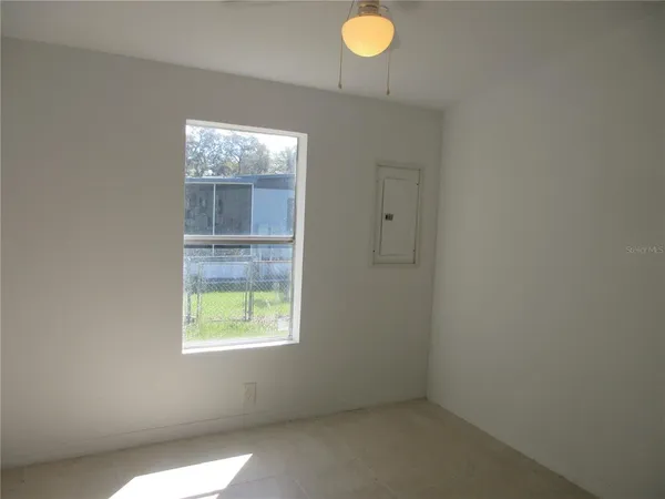 $135,000 | 18601 Southeast 24th Lane, Ocklawaha, FL 32179