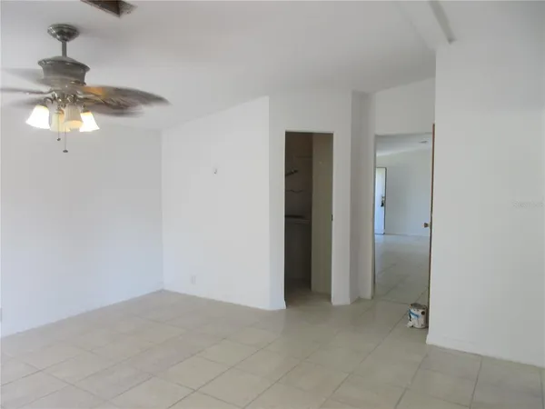 $135,000 | 18601 Southeast 24th Lane, Ocklawaha, FL 32179