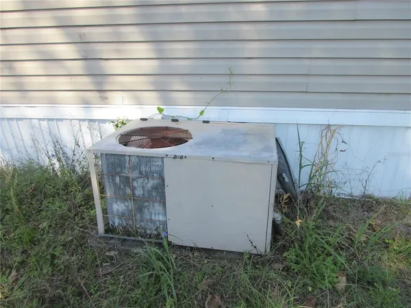 $135,000 | 18601 Southeast 24th Lane, Ocklawaha, FL 32179