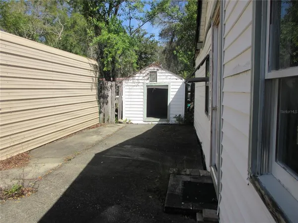 $135,000 | 18601 Southeast 24th Lane, Ocklawaha, FL 32179