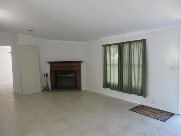 $135,000 | 18601 Southeast 24th Lane, Ocklawaha, FL 32179